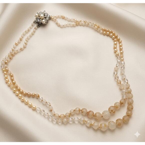 other Jewelry - Vintage Double Strand Pearl & Art Glass Necklace | Ornate Floral Clasp